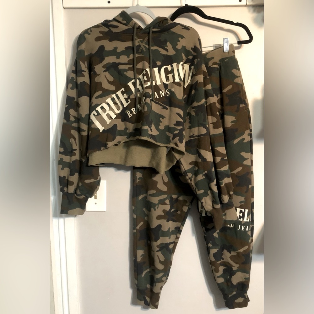 Women’s True Religion Camo Set